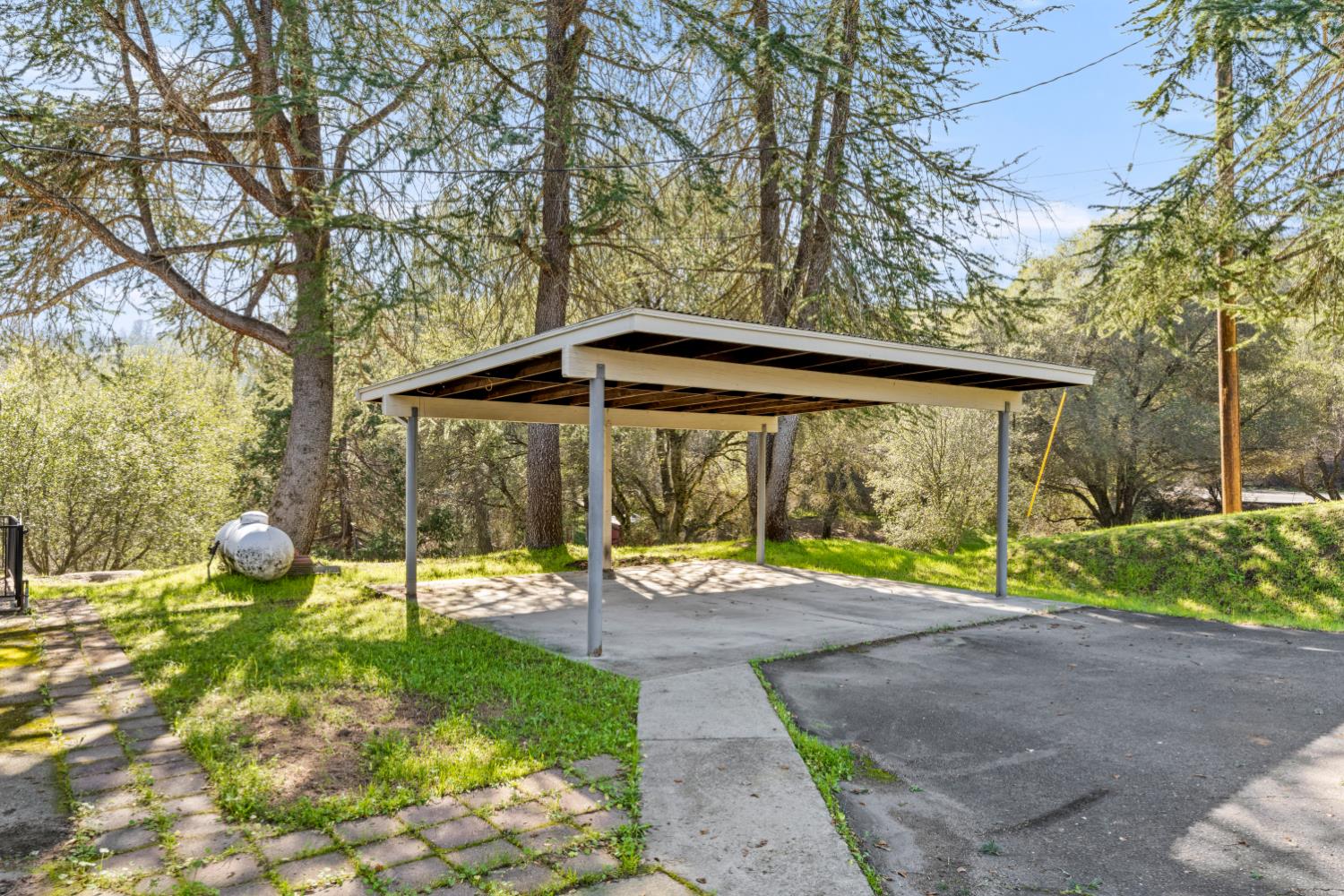 533 State Highway 49