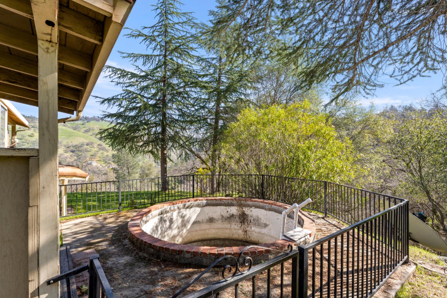 533 State Highway 49