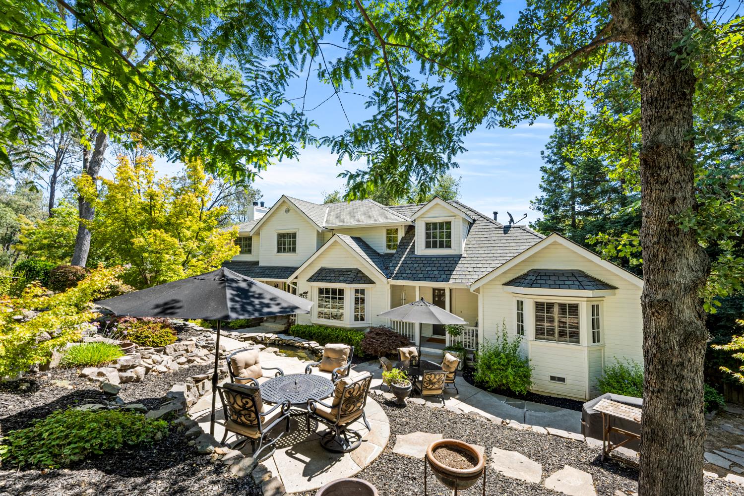 615 Blue Oak Court