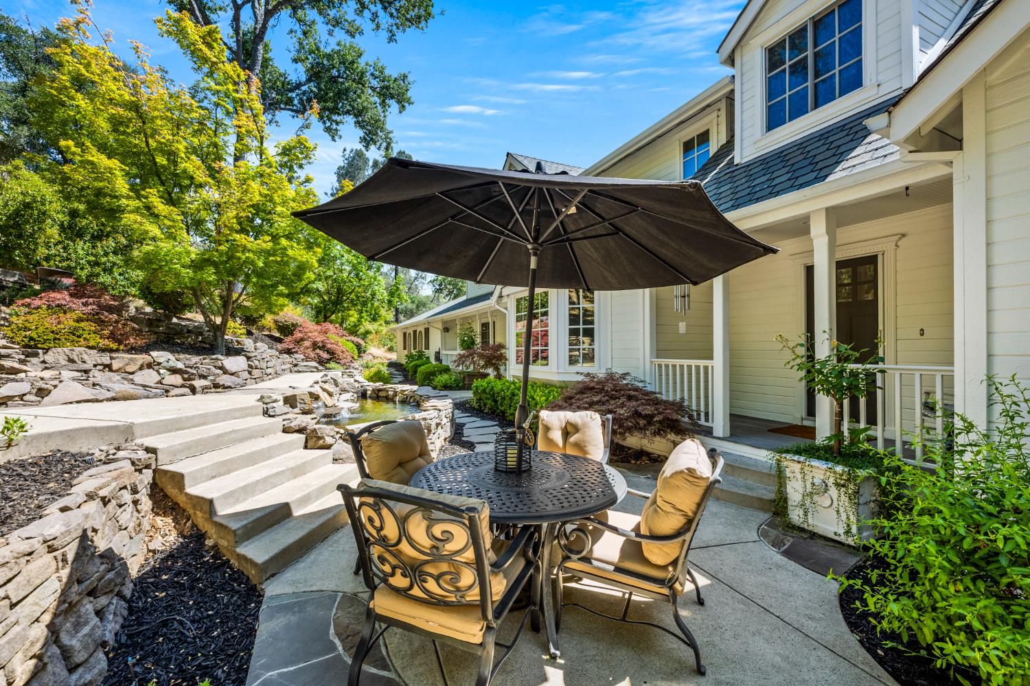 615 Blue Oak Court