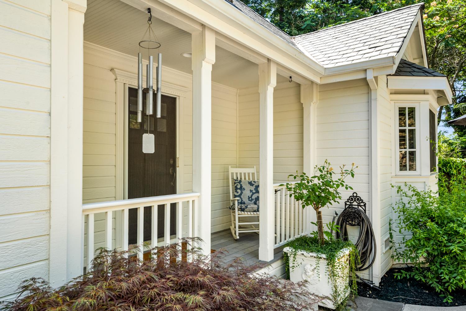615 Blue Oak Court