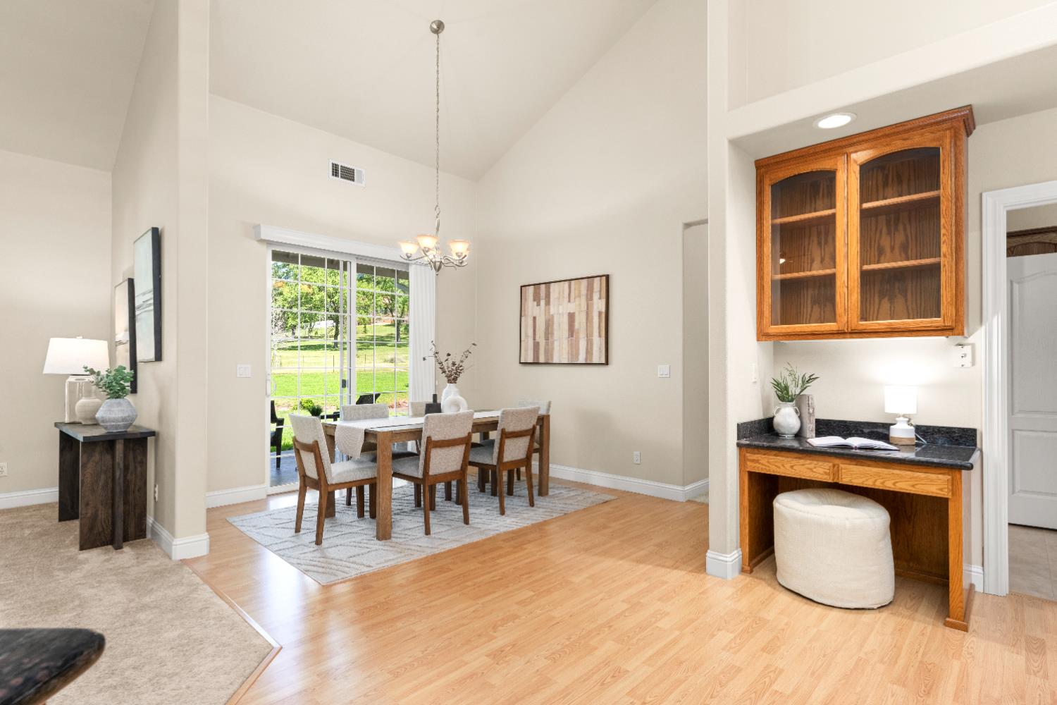 4350 White Rose Lane