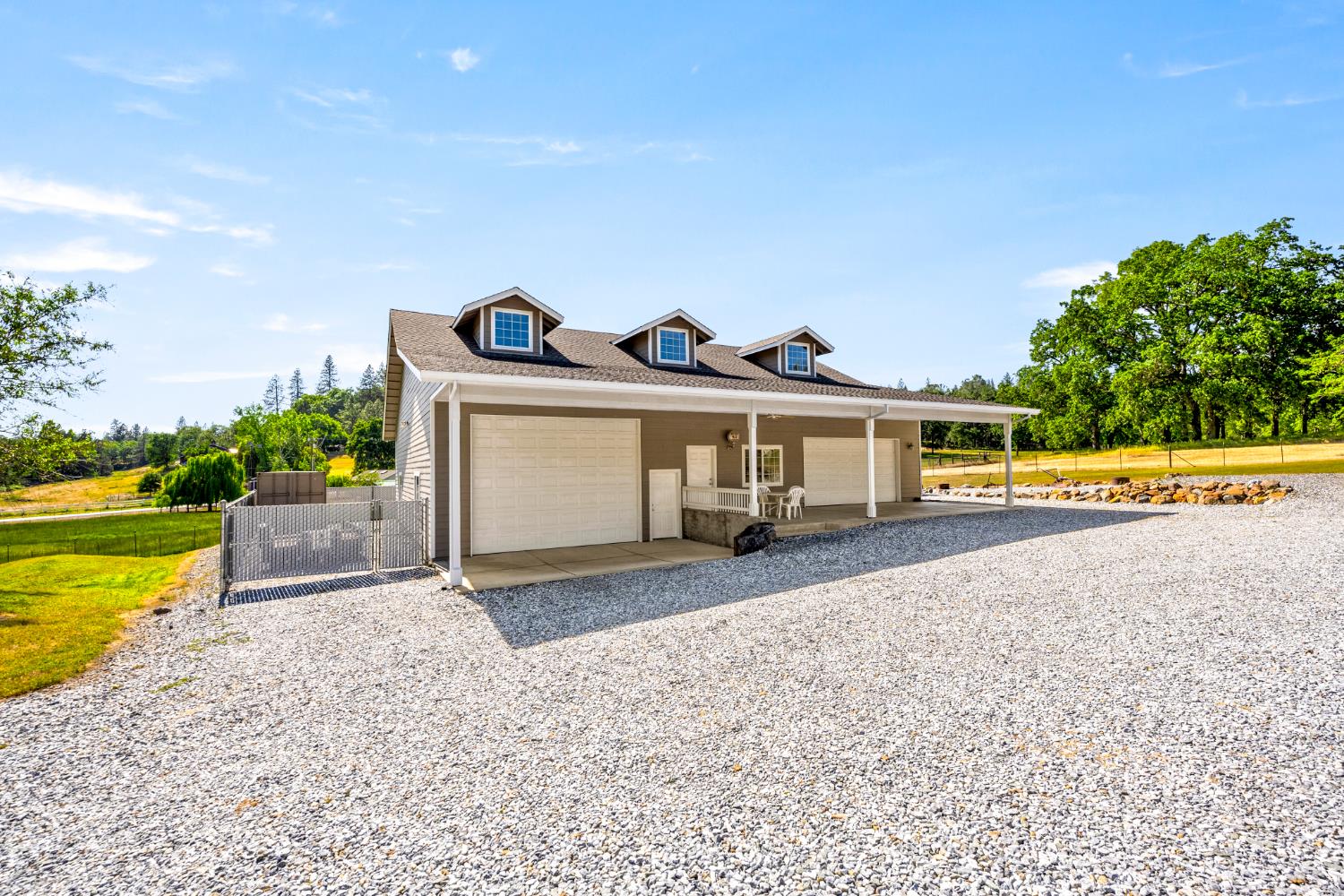 4350 White Rose Lane