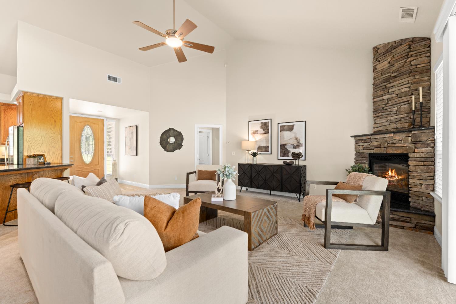 4350 White Rose Lane