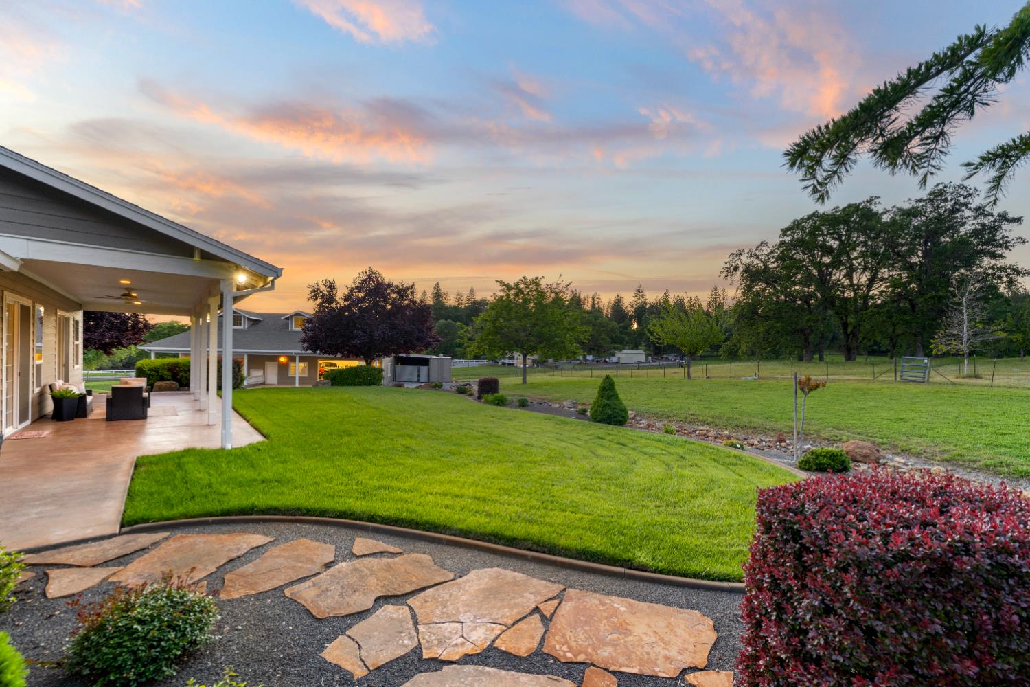 4350 White Rose Lane