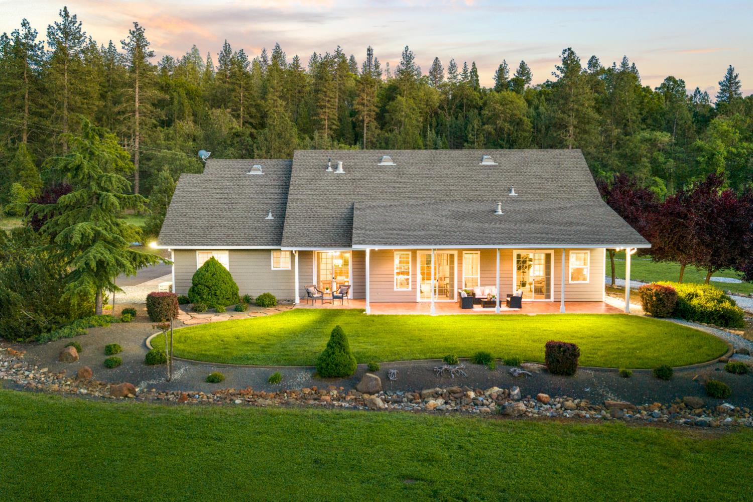 4350 White Rose Lane