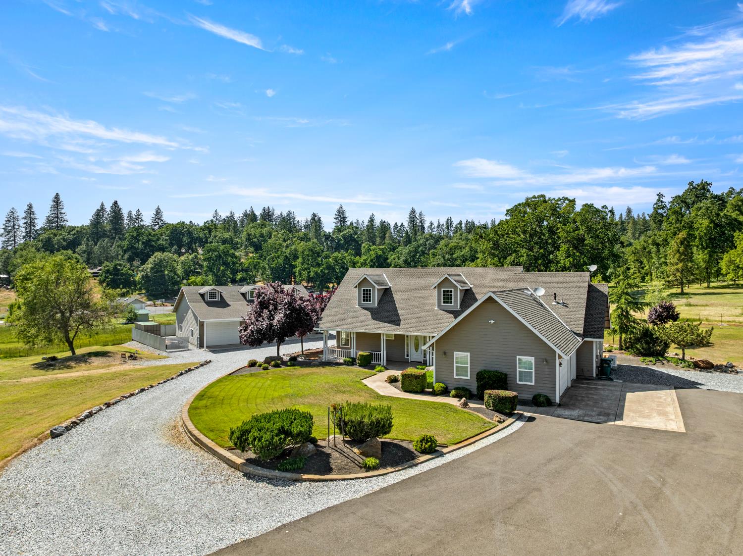 4350 White Rose Lane