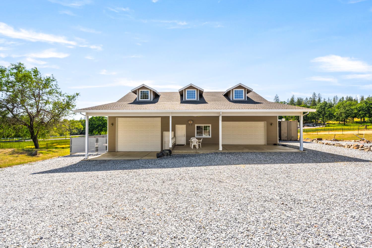 4350 White Rose Lane