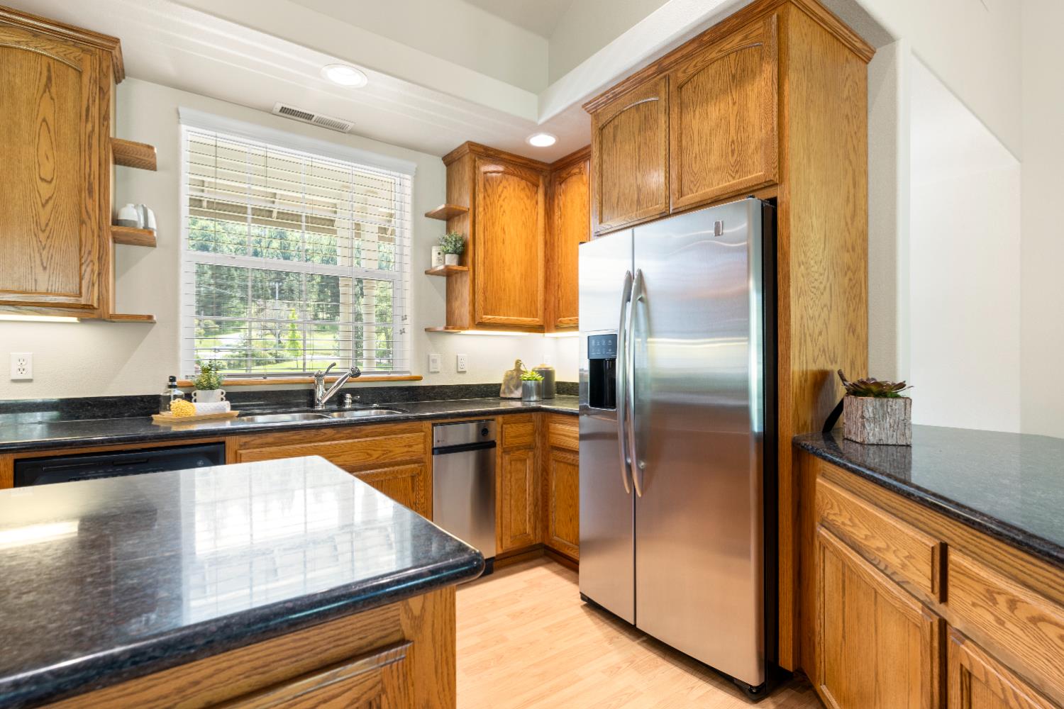 4350 White Rose Lane