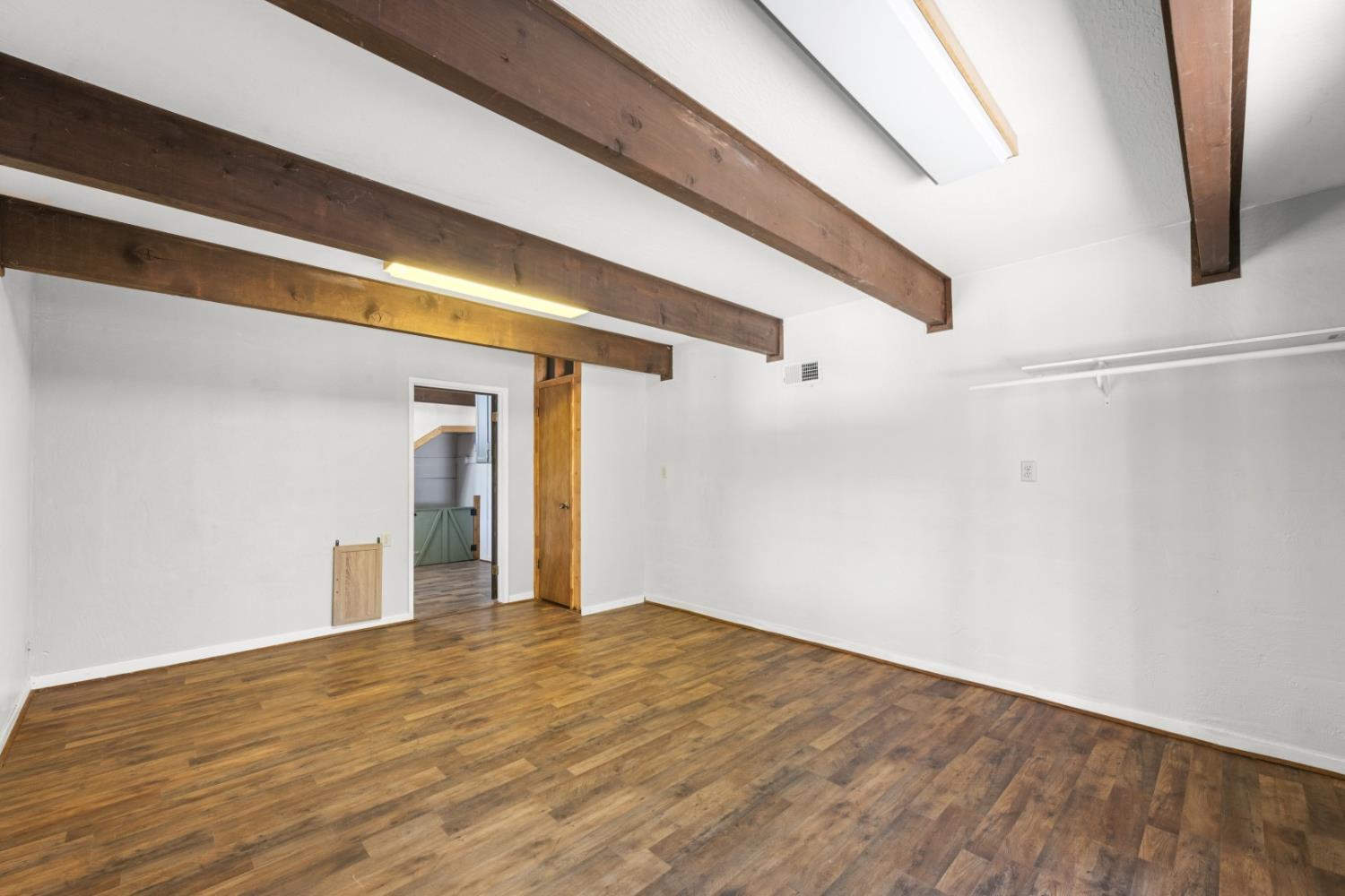 14036 Hilltop Road
