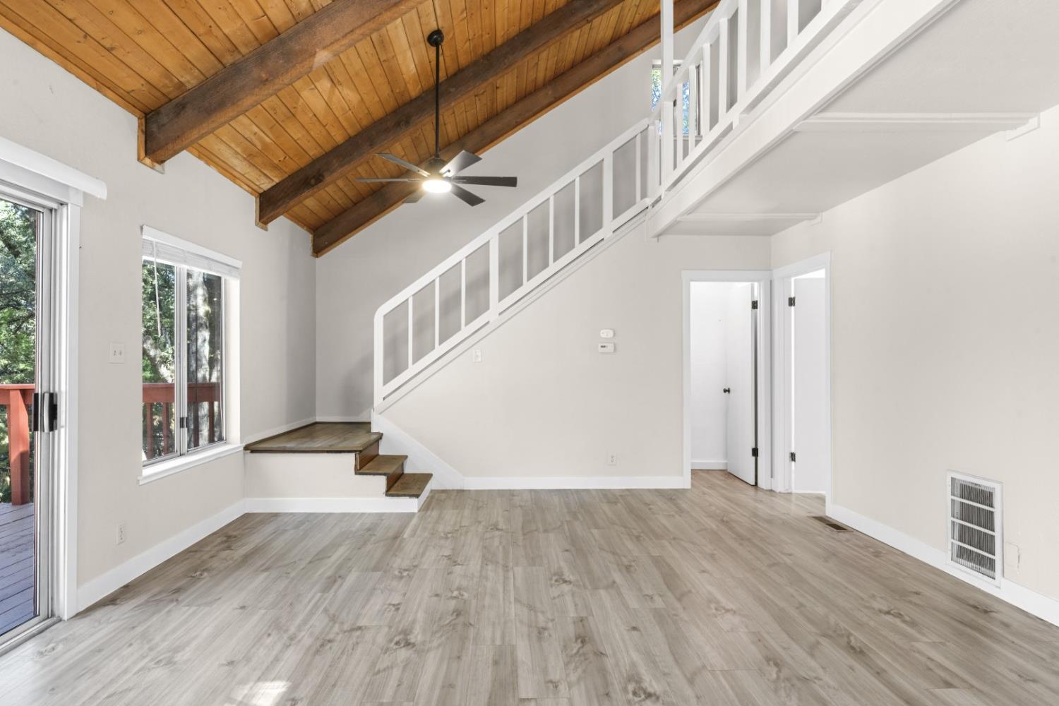 14036 Hilltop Road