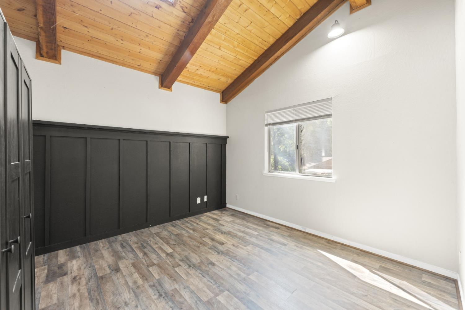 14036 Hilltop Road