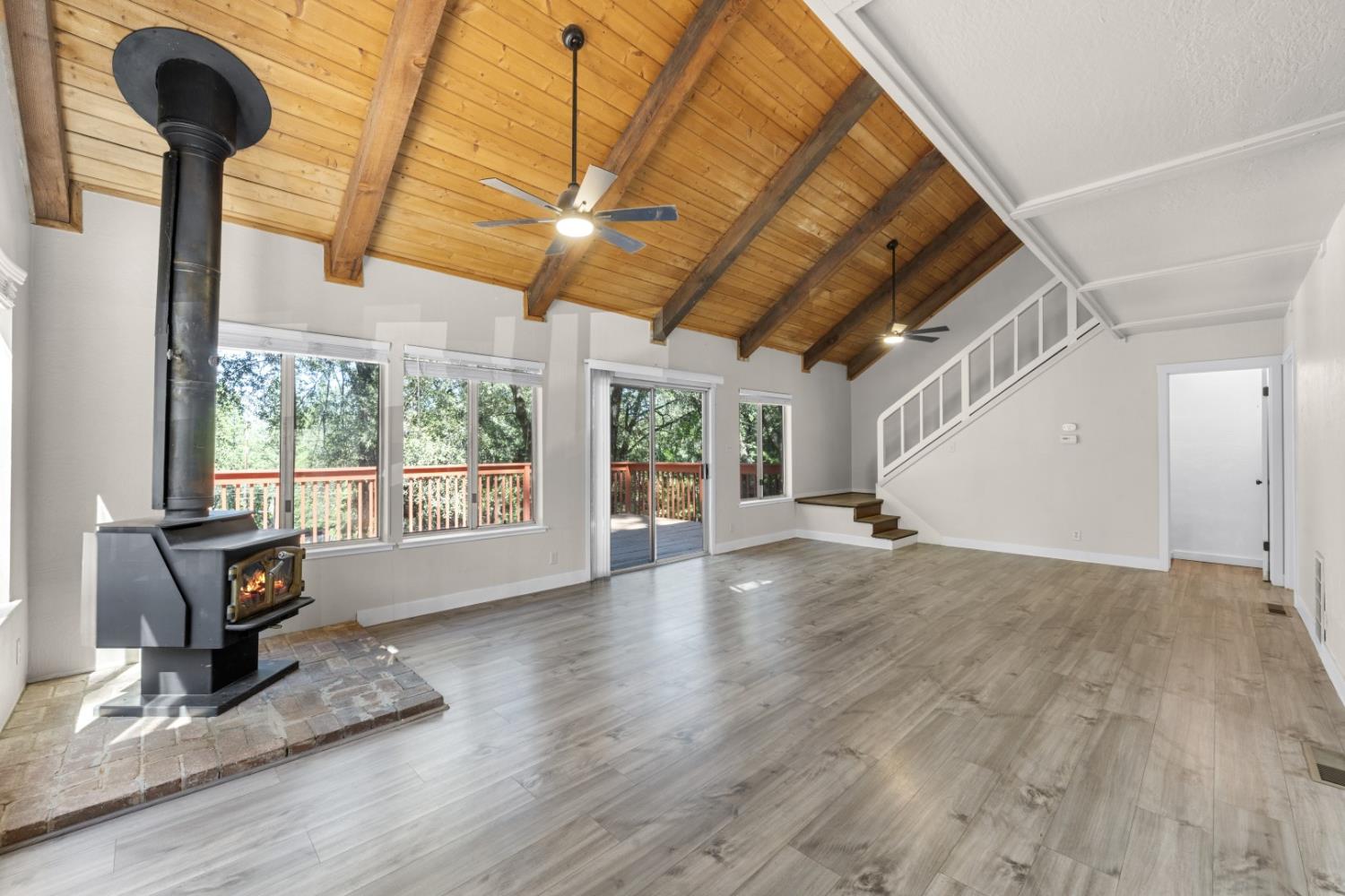 14036 Hilltop Road