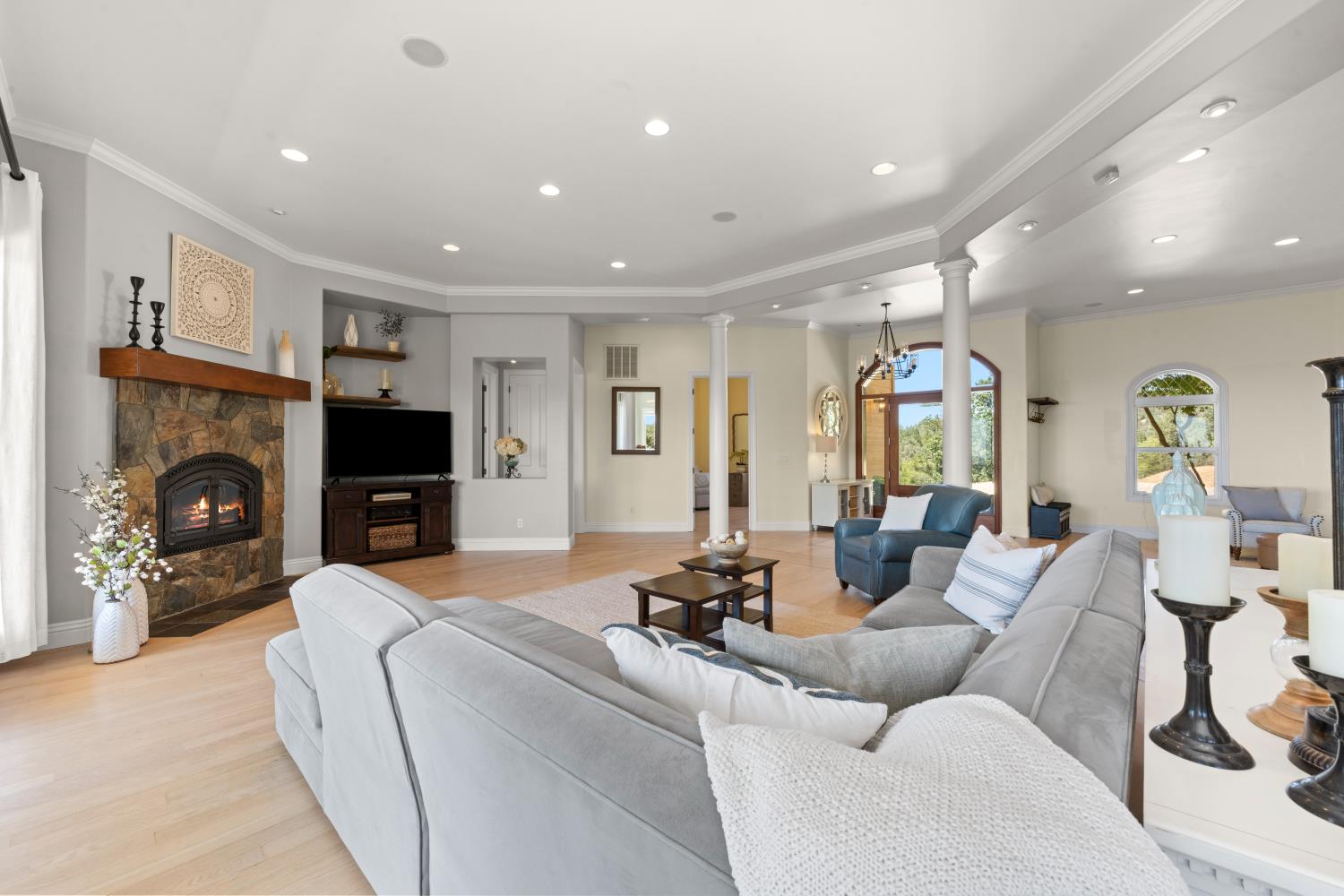 6881 Sagittarius Drive