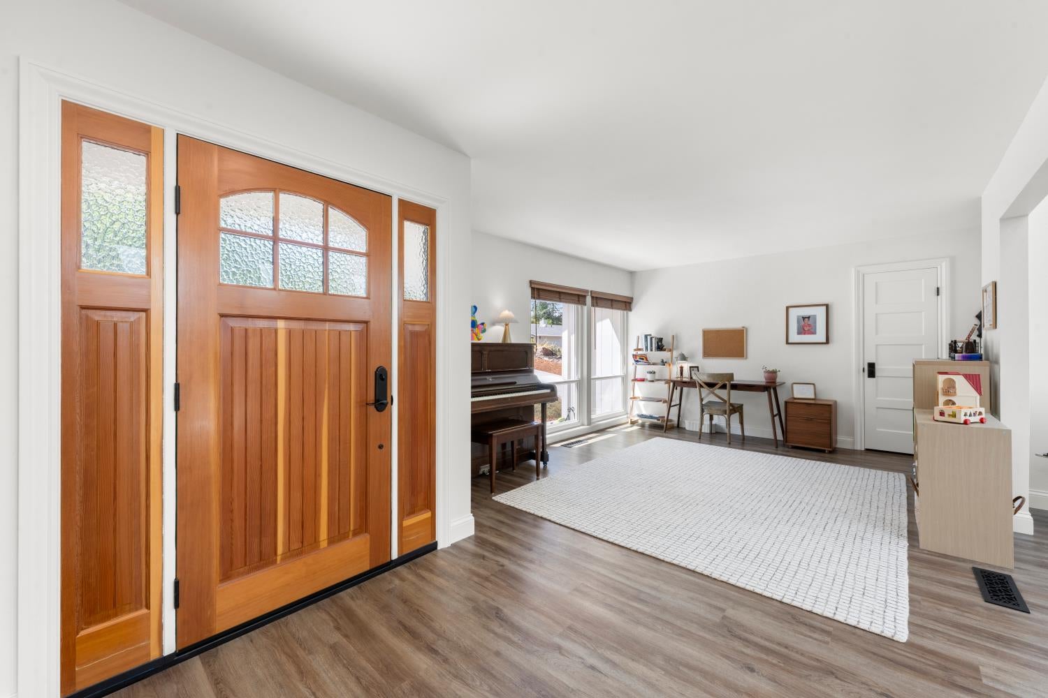 2821 Stanford Lane