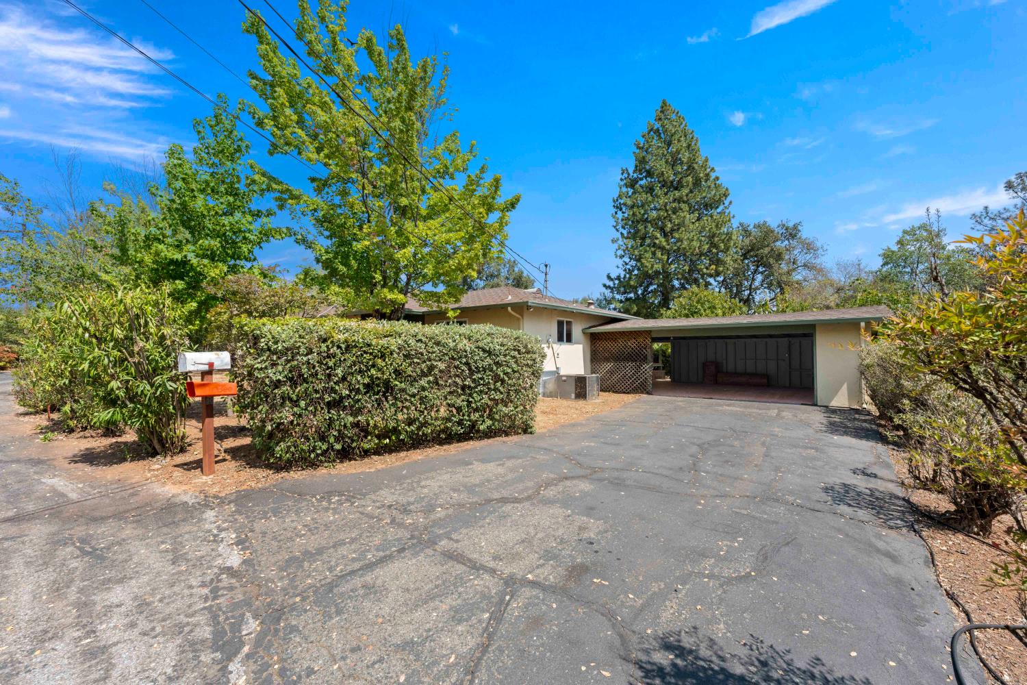 2693 Westwood Drive