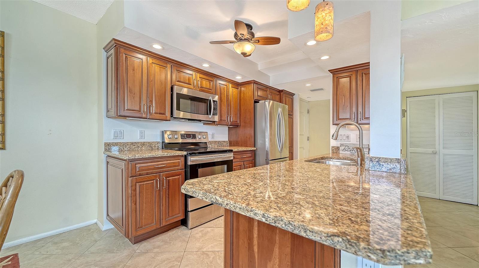 2721 GULF OF MEXICO DR #408