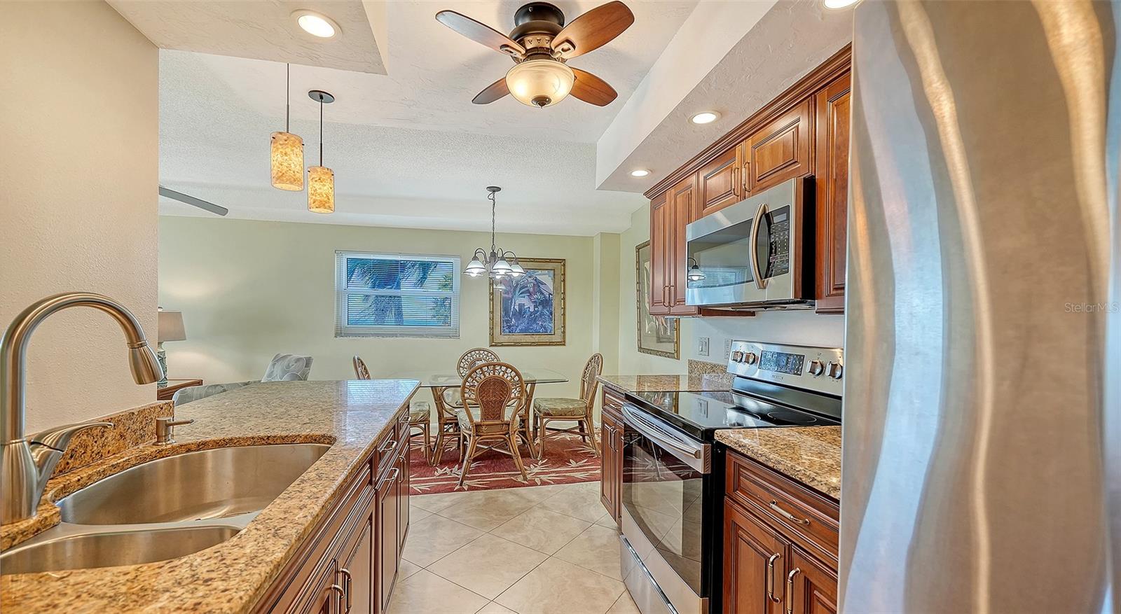 2721 GULF OF MEXICO DR #408