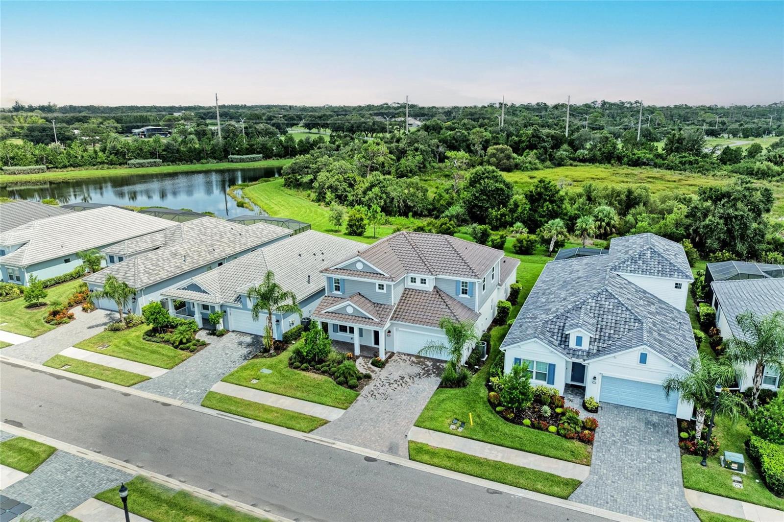 2802 BUTTERFLY JASMINE TRL