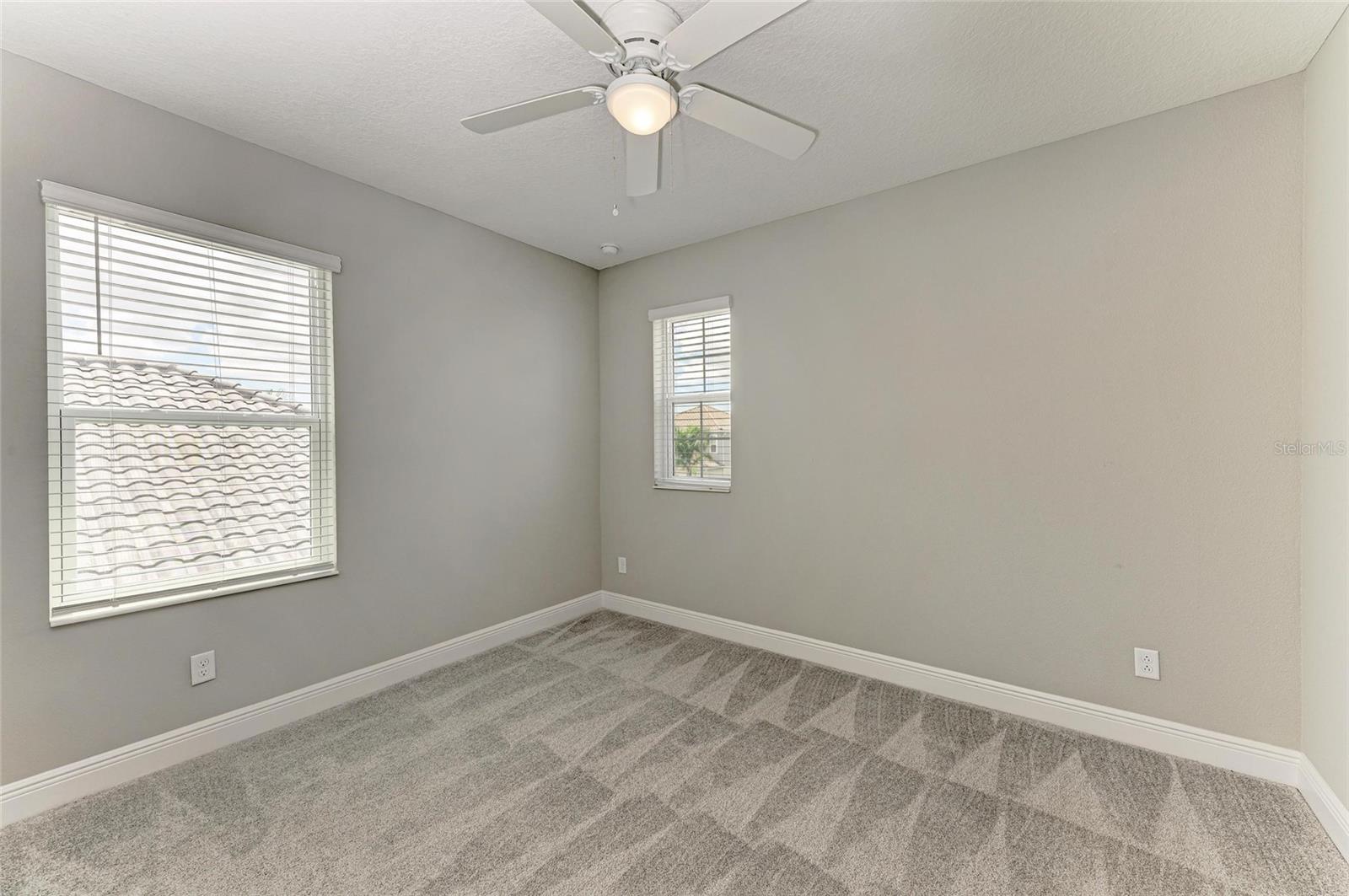 2802 BUTTERFLY JASMINE TRL