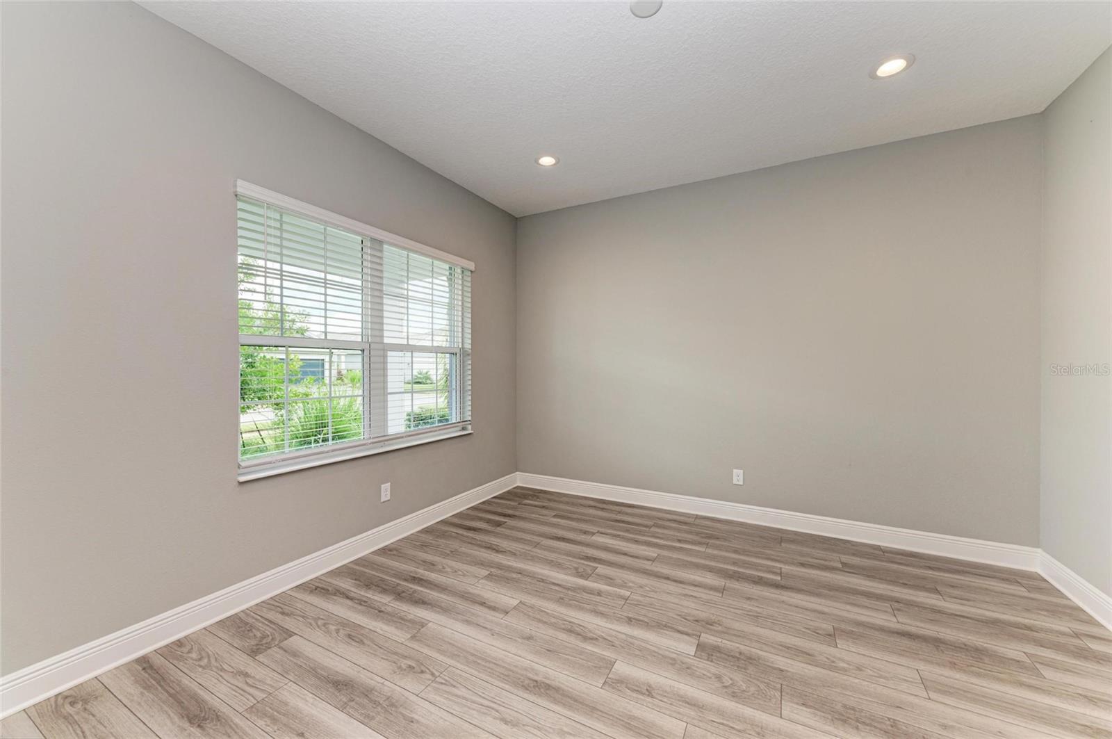 2802 BUTTERFLY JASMINE TRL