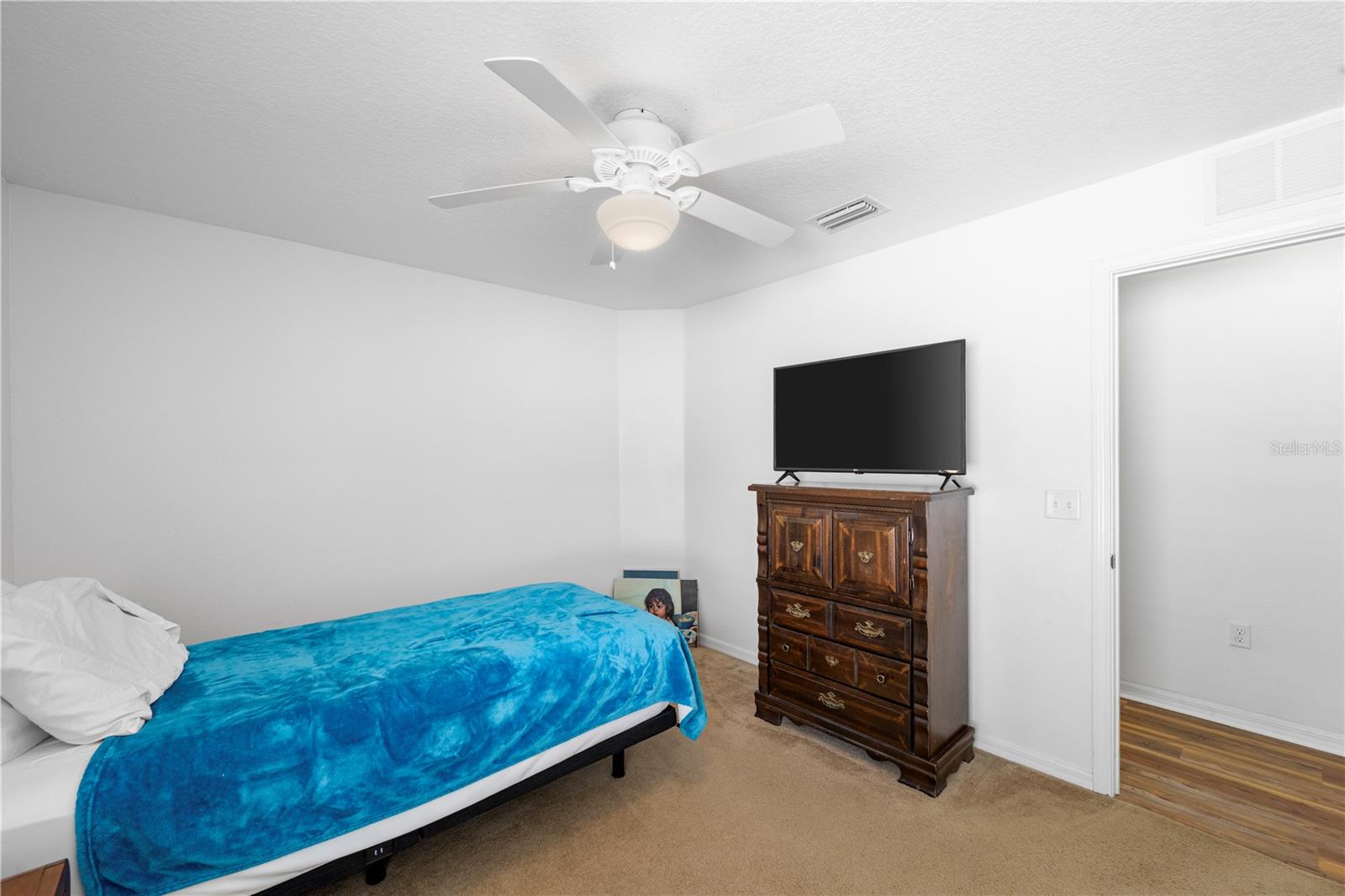 15404 BAMA BREEZE PL