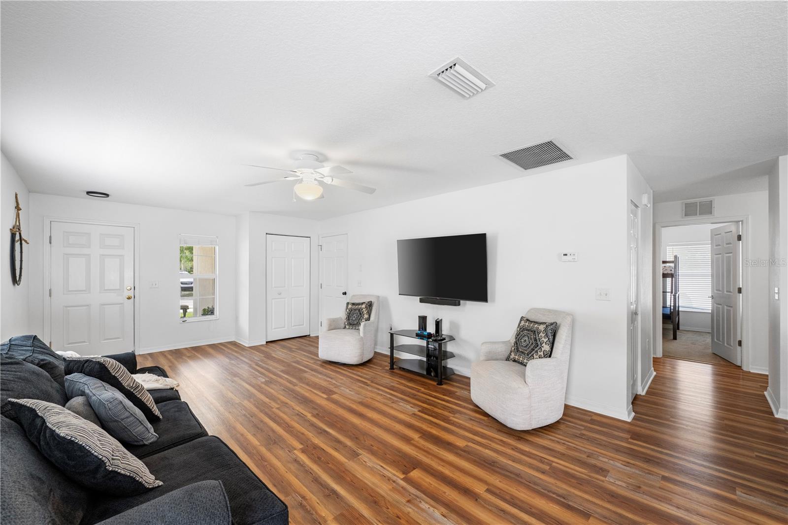 15404 BAMA BREEZE PL