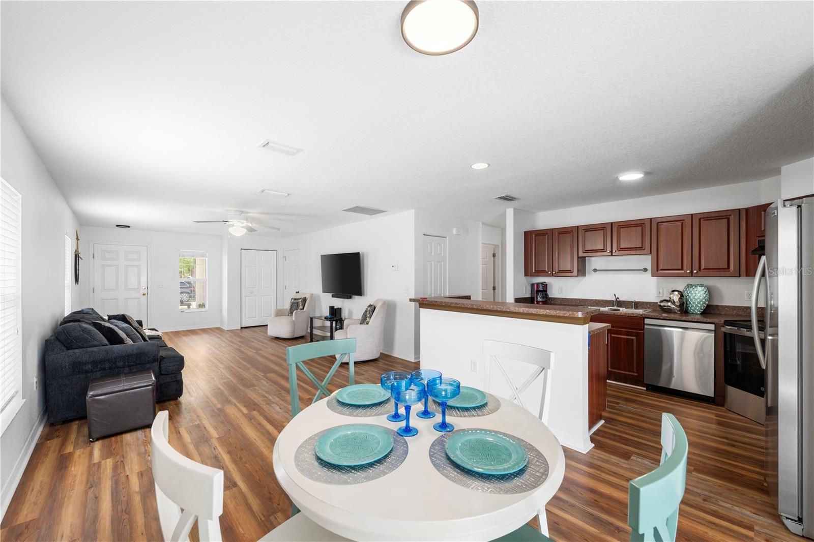 15404 BAMA BREEZE PL
