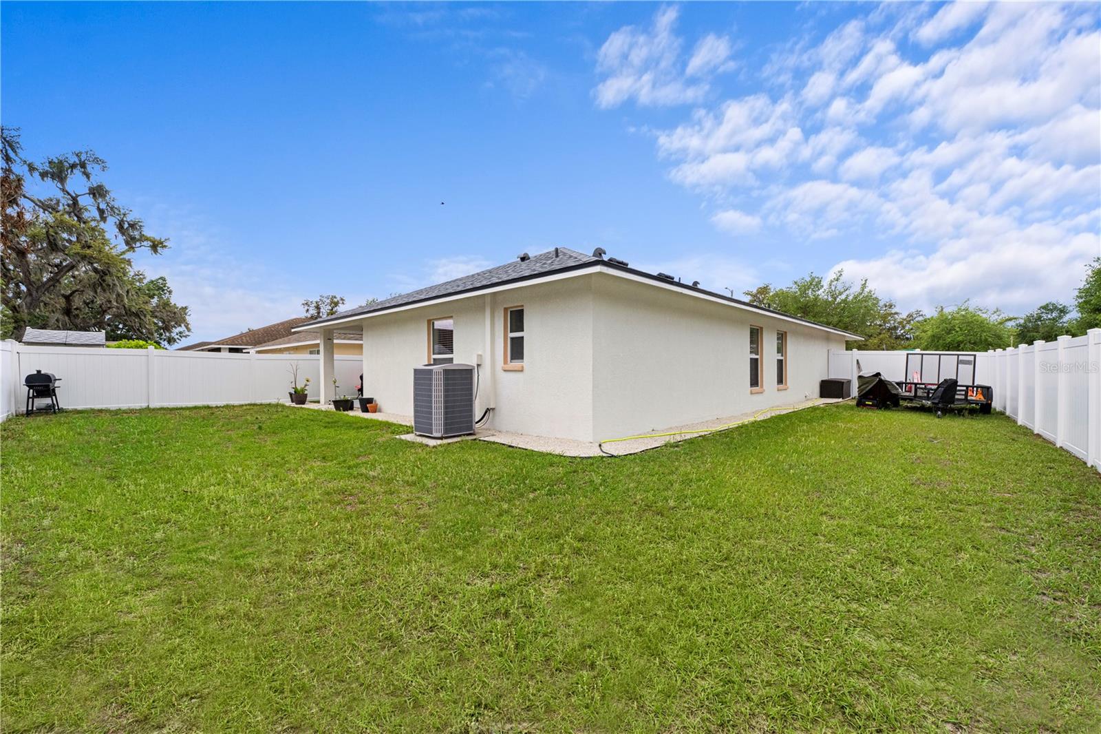 15404 BAMA BREEZE PL