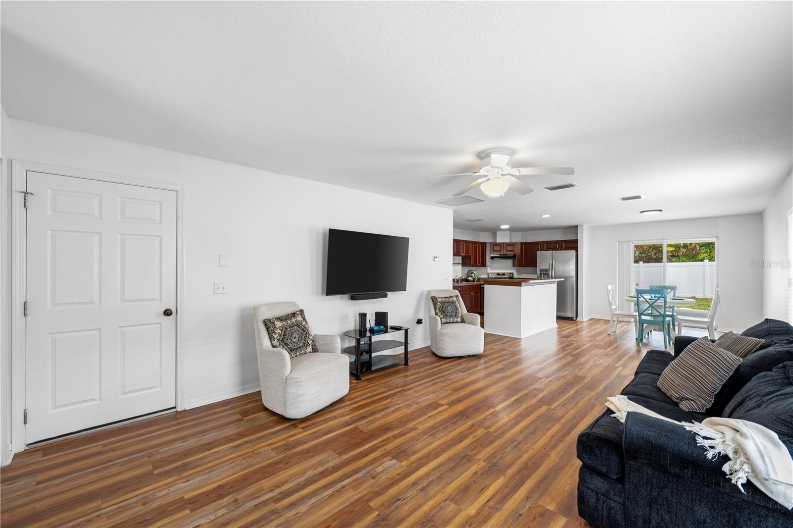 15404 BAMA BREEZE PL