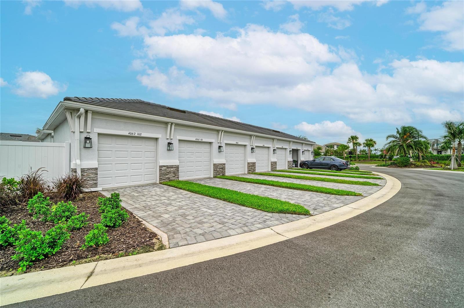 4064 SANTA CATERINA BLVD #101