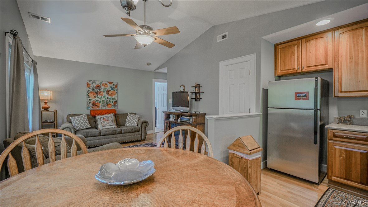 1809 Windingridge Dr