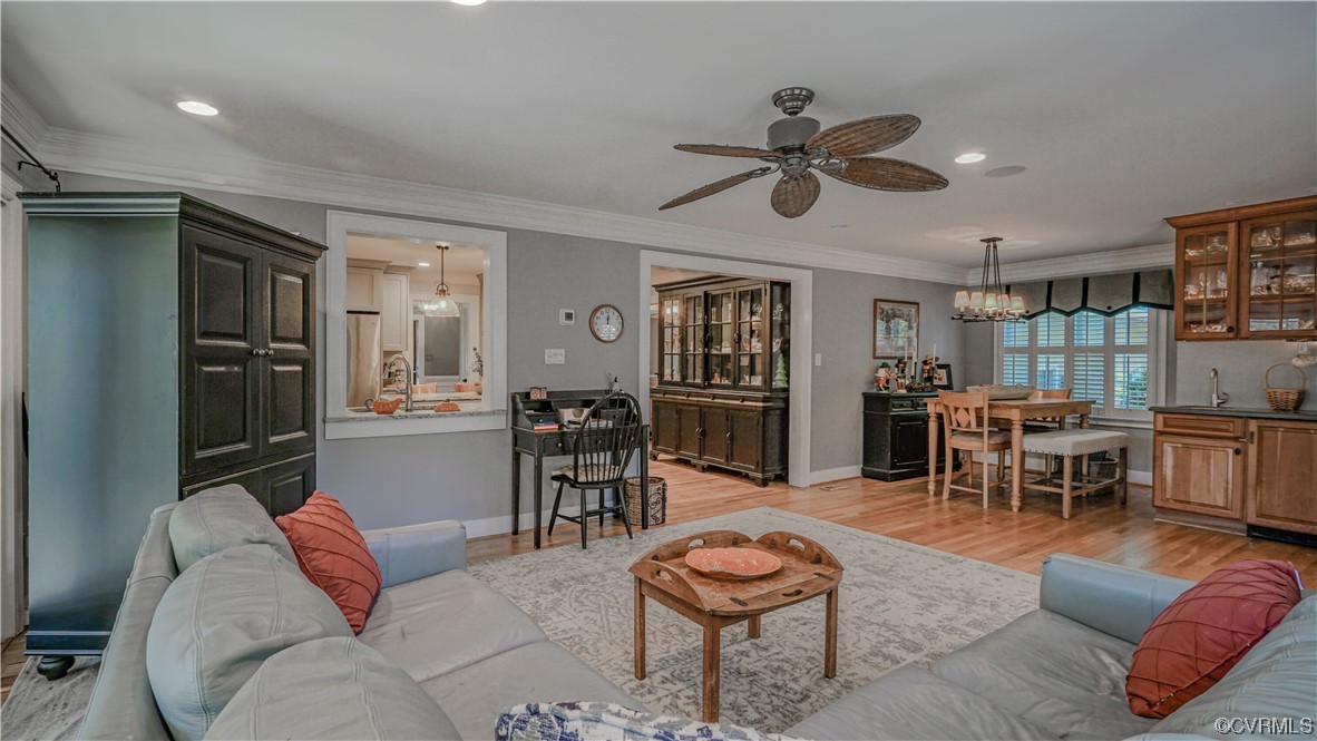 1809 Windingridge Dr