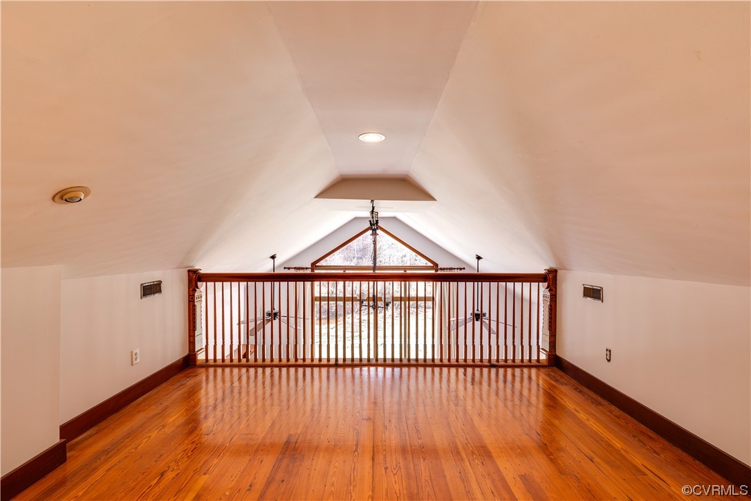 1208 Manteo Rd