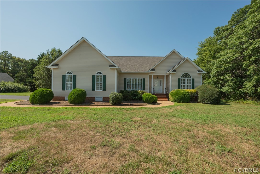 455 Massies Ln