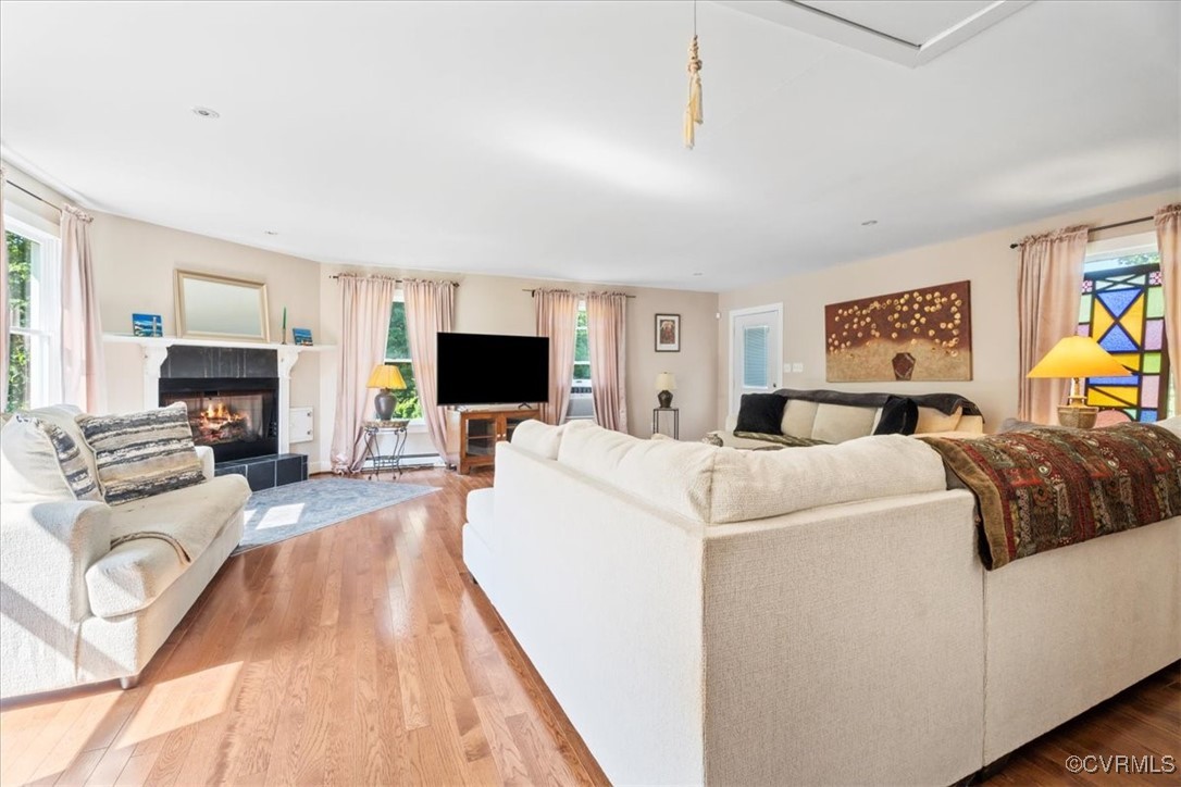 24405 N James Madison Hwy