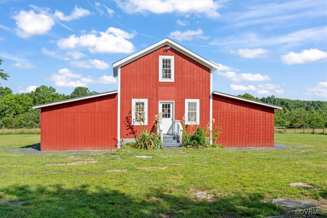 24405 N James Madison Hwy