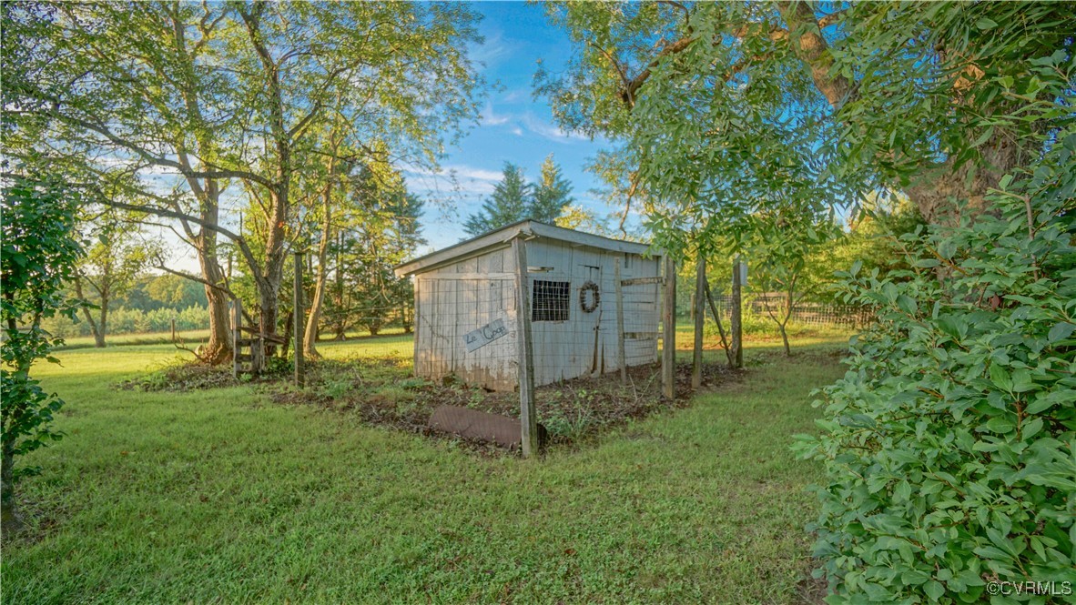 24405 N James Madison Hwy