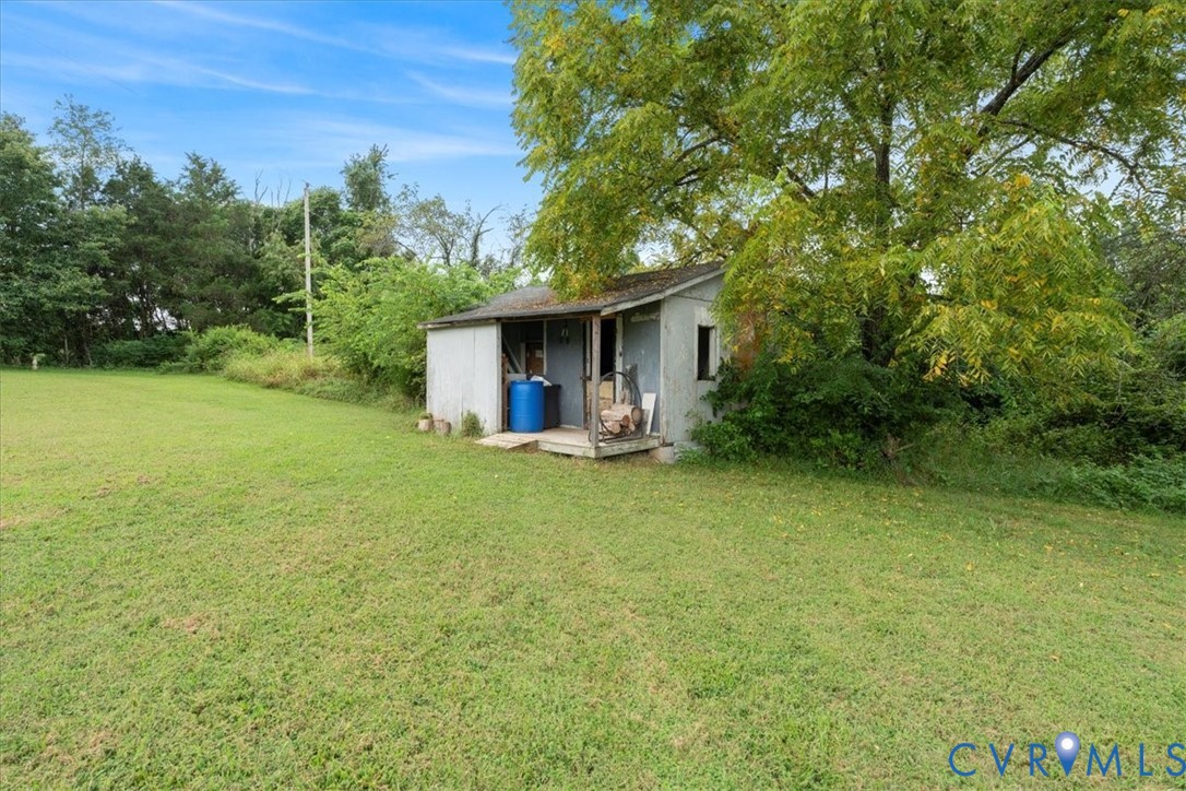 1048 Old Buckingham Rd
