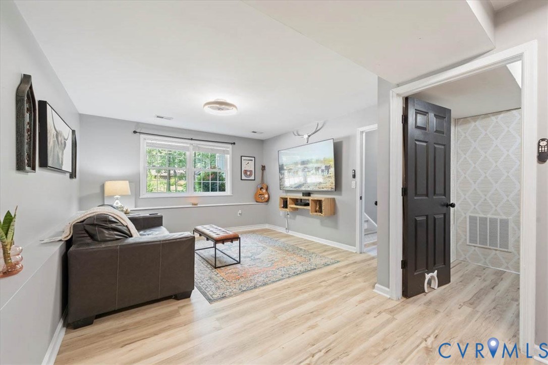 307 Madison Dr