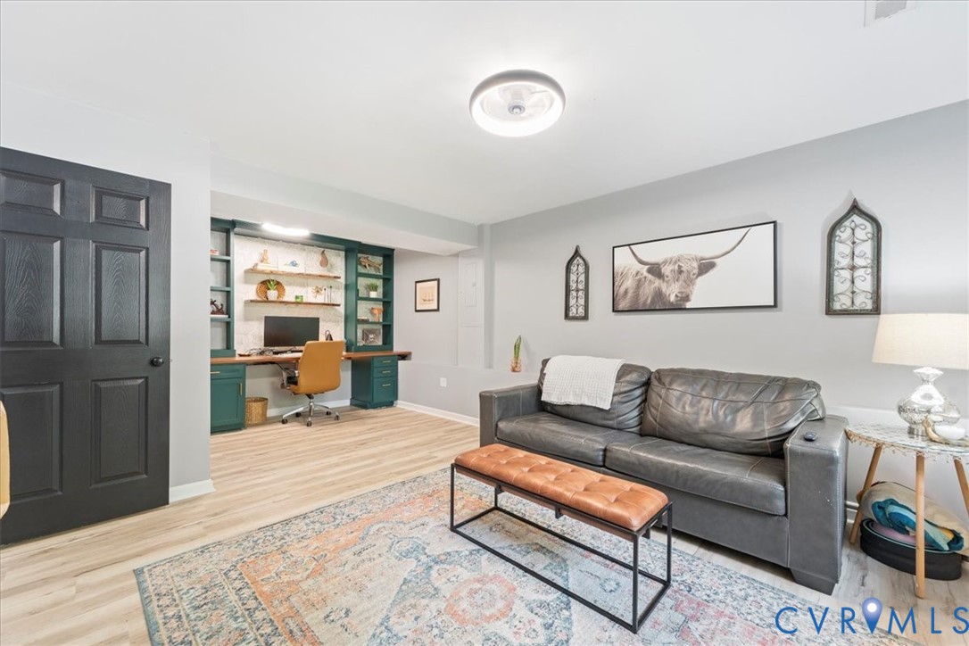 307 Madison Dr