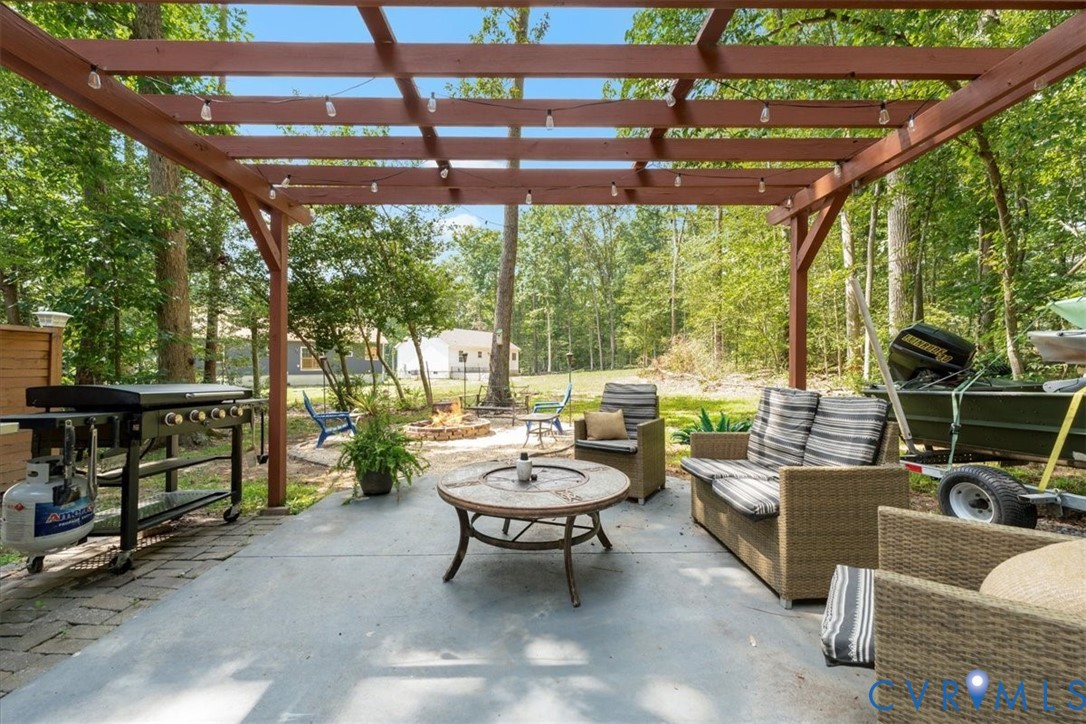 307 Madison Dr