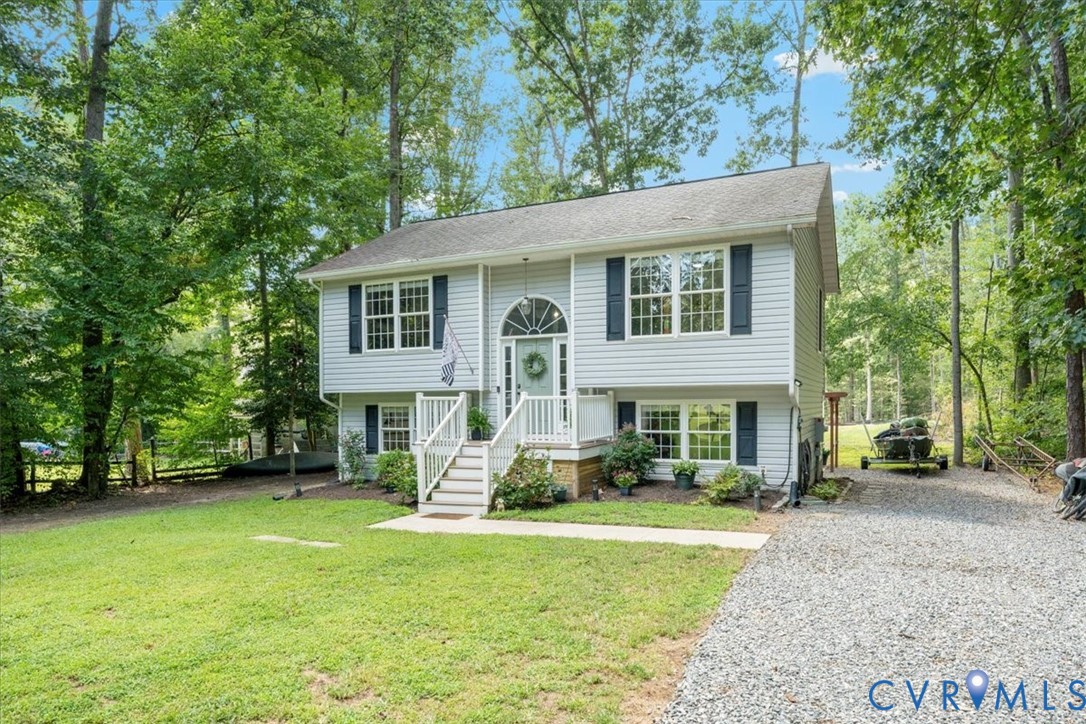 307 Madison Dr