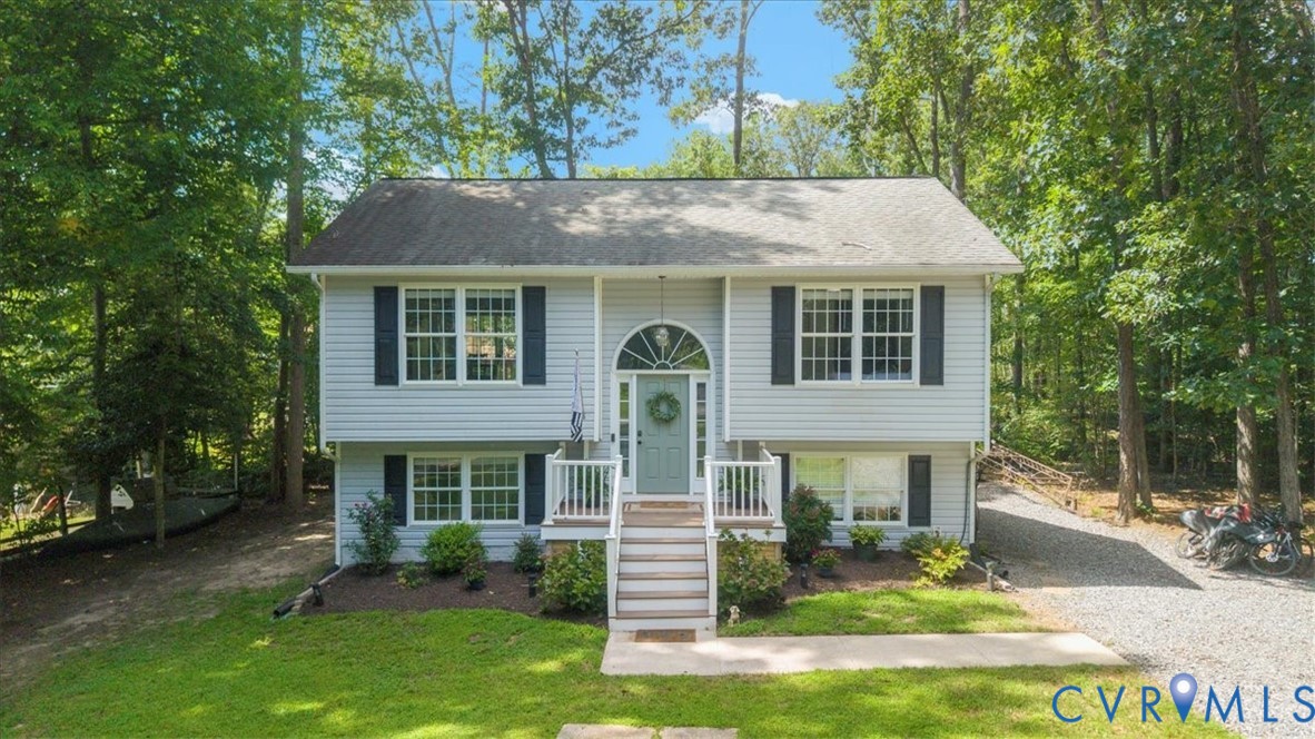 307 Madison Dr