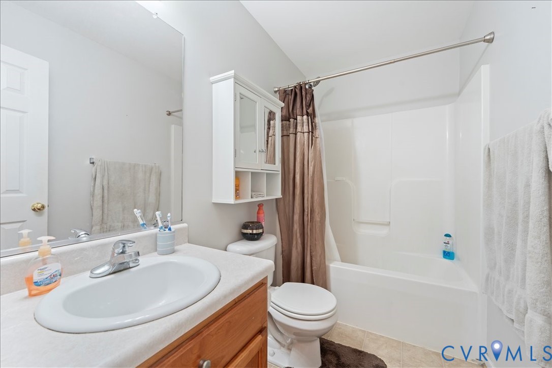 15907 Twisted Cedar Dr