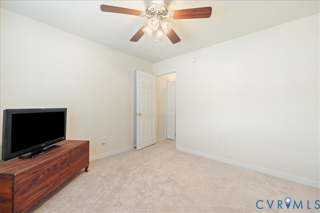 15907 Twisted Cedar Dr