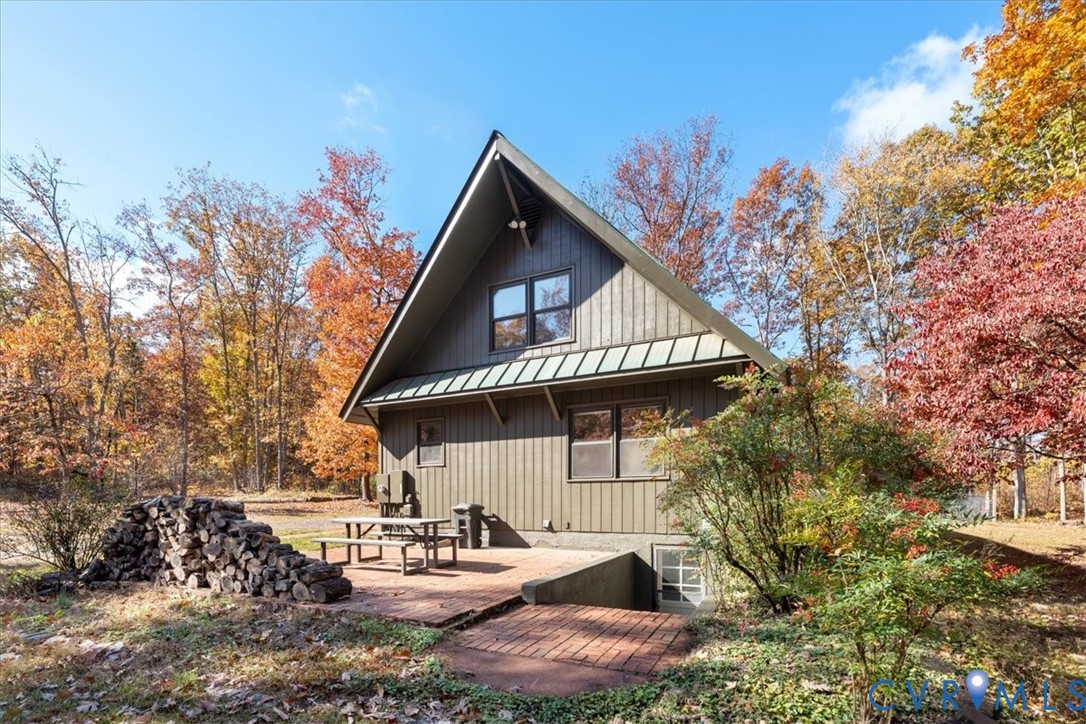 362 Stonewall Rd
