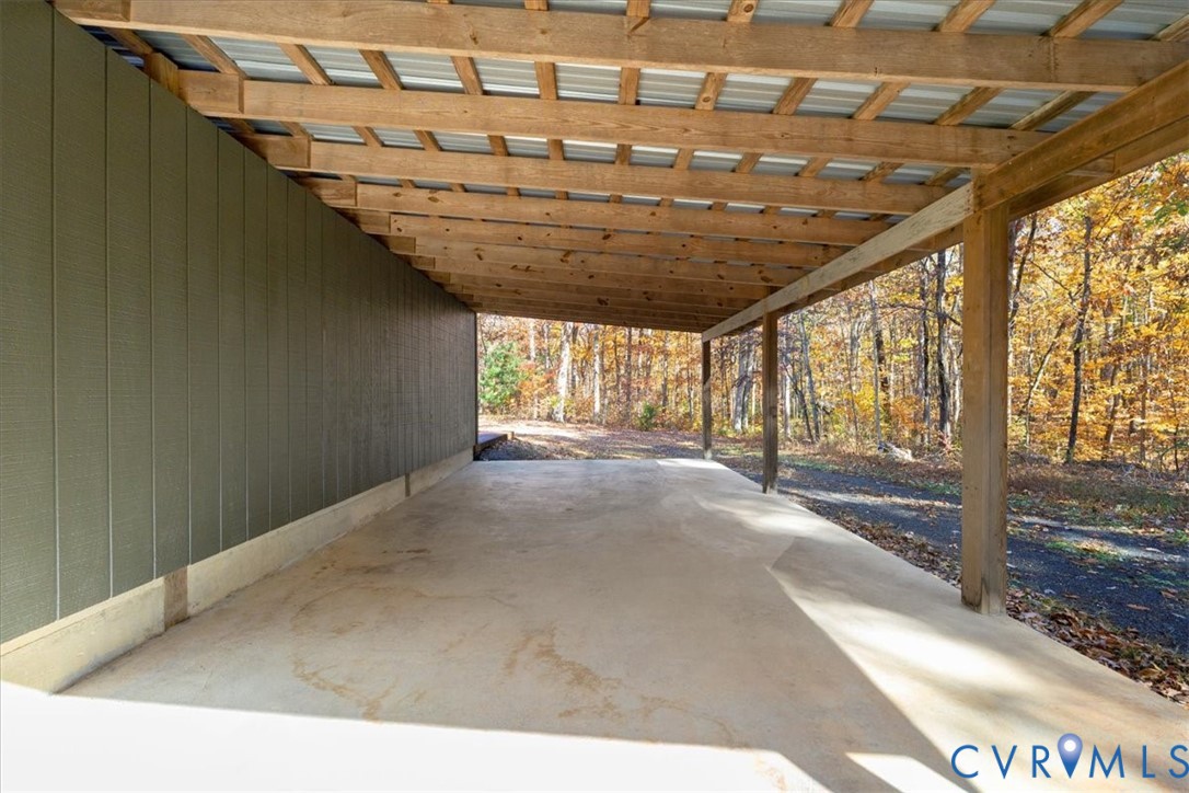 362 Stonewall Rd