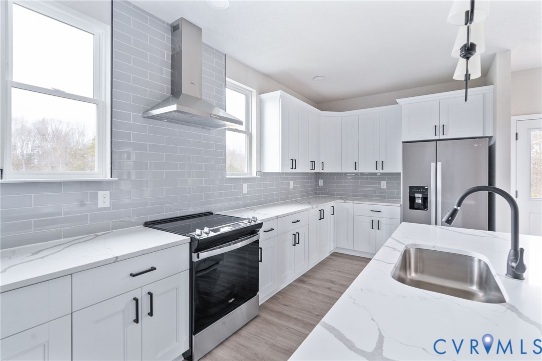 63 Hatcher Rd