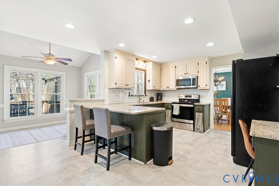 12402 Beauridge Ct